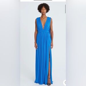 Halston Heritage Ashley v Neck Gown With Cape